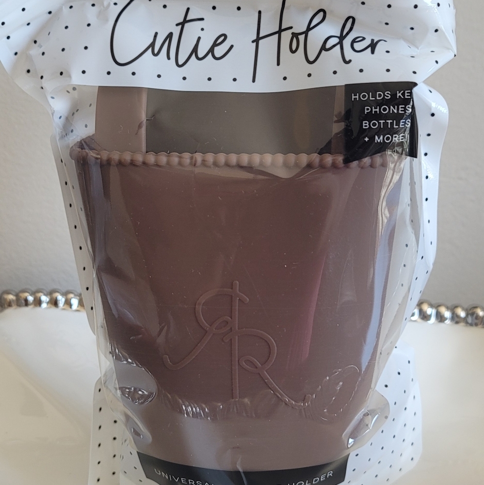 Ryan and Rose Cutie Holder - Bear